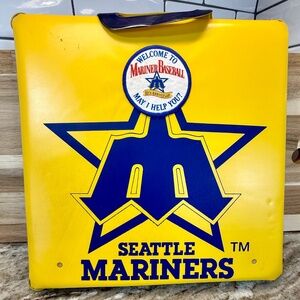 🟡🔵 1979 Seattle Mariners Stadium Seat Cushion + 10th Anniversary Patch! 🔵🟡